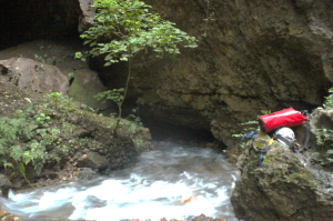 Ngreneng Sinkhole